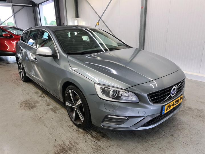 VOLVO V60 2018 yv1fwa8cdj2395633