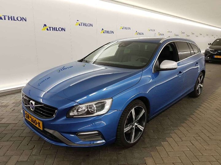 VOLVO V60 2018 yv1fwa8cdj2398166