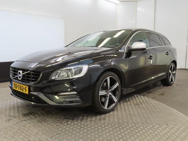 VOLVO V60 2018 yv1fwa8cdj2399643