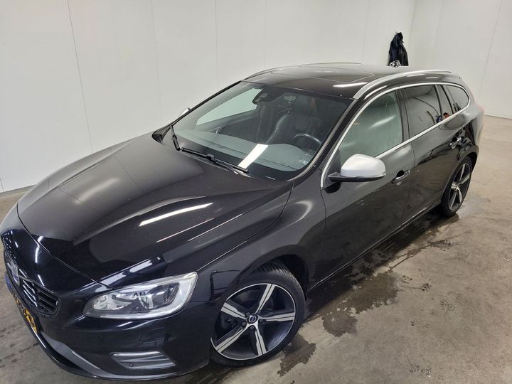 VOLVO V60 2018 yv1fwa8cdj2400249