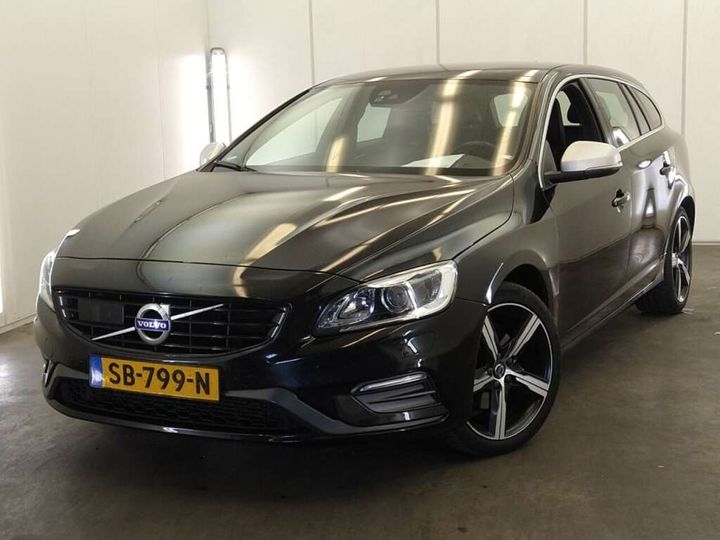 VOLVO V60 2018 yv1fwa8cdj2401141