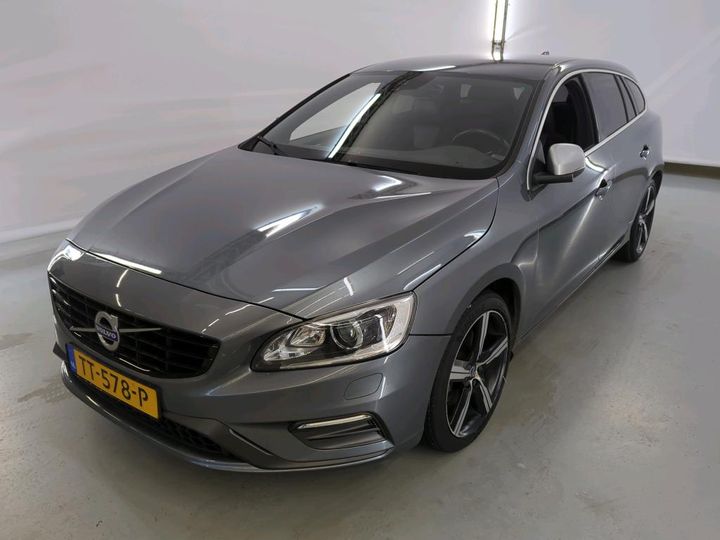 VOLVO V60 2018 yv1fwa8cdj2403850