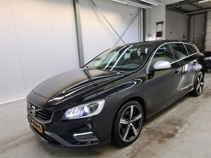 VOLVO V60 2018 yv1fwa8cdj2405048