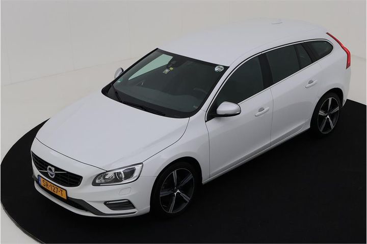 VOLVO V60 2018 yv1fwa8cdj2409224