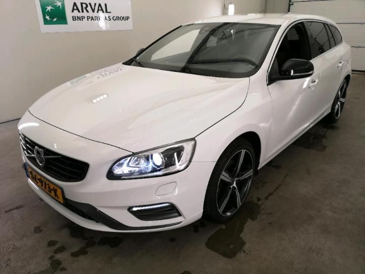 VOLVO V60 2018 yv1fwa8cdj2409852