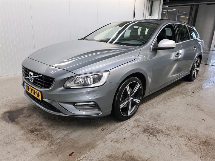 VOLVO V60 2018 yv1fwa8cdj2409881