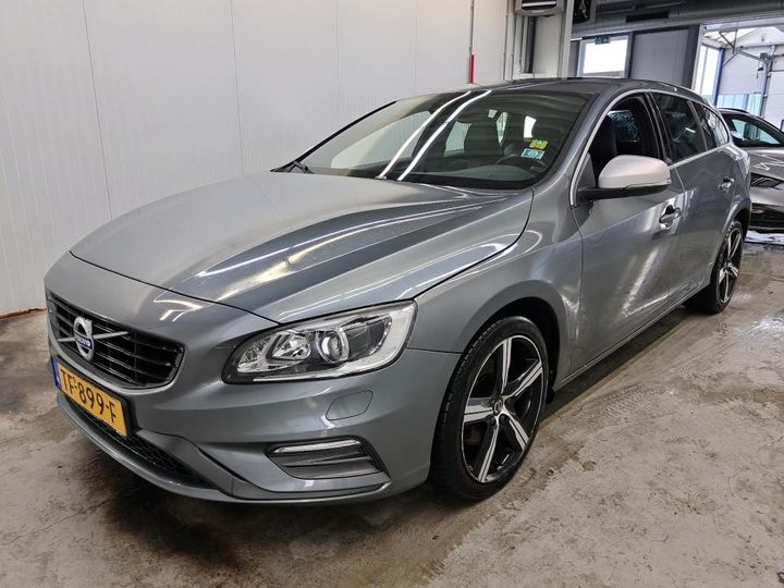 VOLVO V60 2018 yv1fwa8cdj2410700