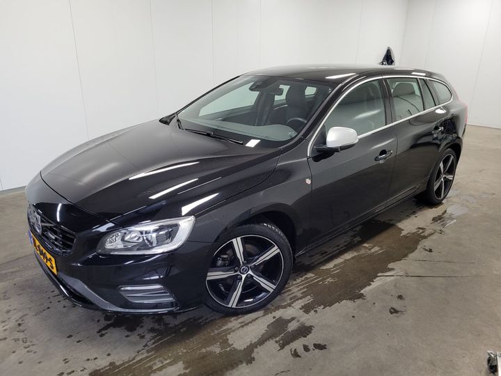 VOLVO V60 2018 yv1fwa8cdj2410914