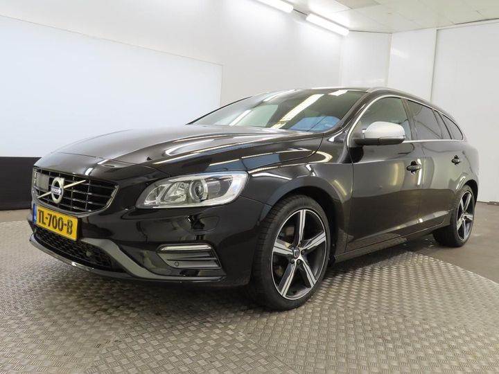 VOLVO V60 2018 yv1fwa8cdj2411777