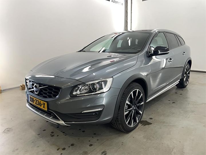 VOLVO V60 CROSS COUNTRY 2018 yv1fza8cdj2050596