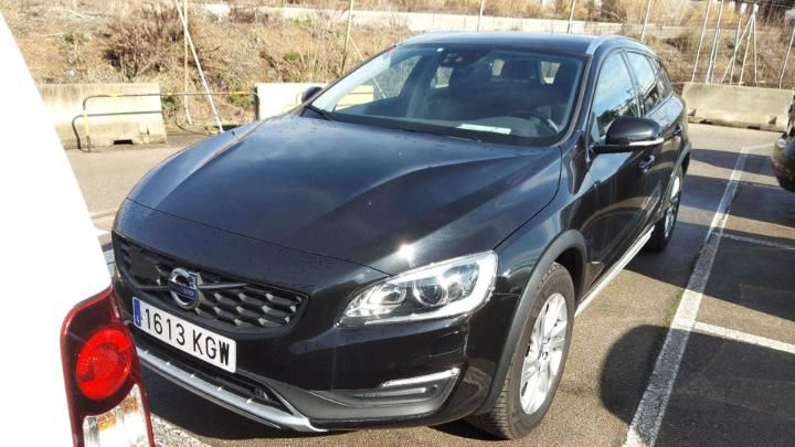 VOLVO V60 CROSS COUNTRY 2018 yv1fza8cdj2050730