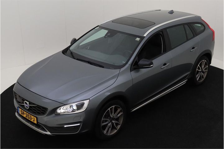 VOLVO V60 2018 yv1fza8cdj2057801