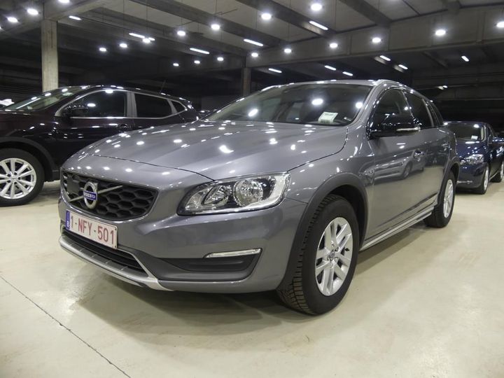 VOLVO V60 CROSS COUNT 2016 yv1fzarc1g1015601