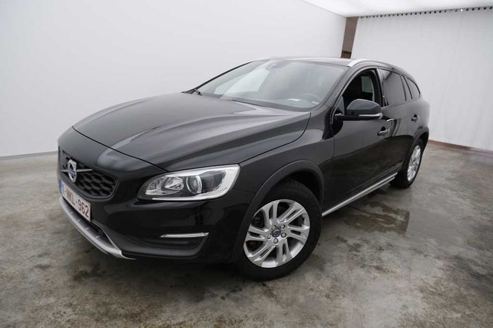 VOLVO V60 CROSS COUNTRY 2016 yv1fzarc1g1017355