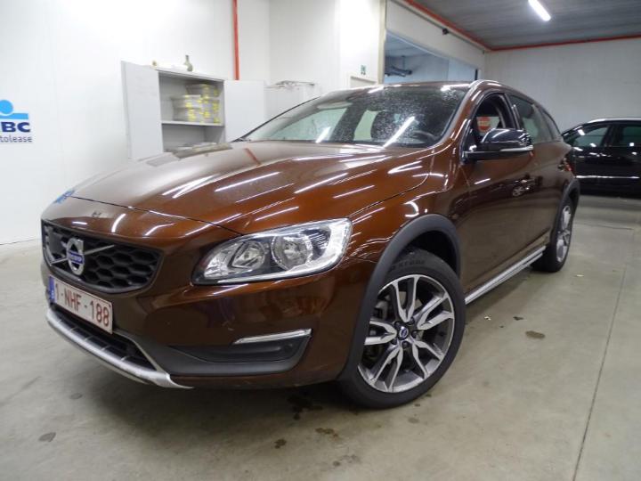 VOLVO V60 CROSS COUNTRY 2016 yv1fzarc1g1017361