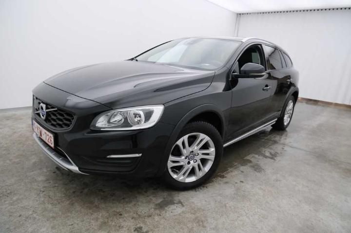 VOLVO V60 CROSS COUNTRY 2016 yv1fzarc1g1020395