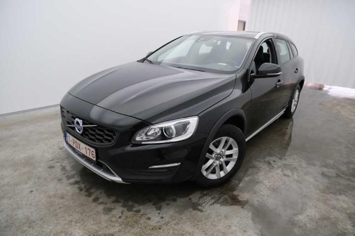 VOLVO V60 CROSS COUNTRY 2016 yv1fzarc1h1024011