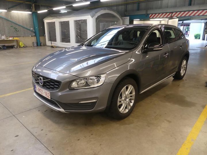 VOLVO V60 CROSS COUNT 2016 yv1fzarc1h1024671