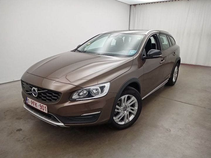 VOLVO V60 CROSS COUNTRY 2016 yv1fzarc1h1024712