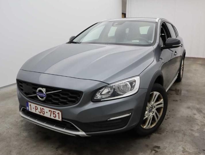 VOLVO V60 CROSS COUNTRY 2016 yv1fzarc1h1025988