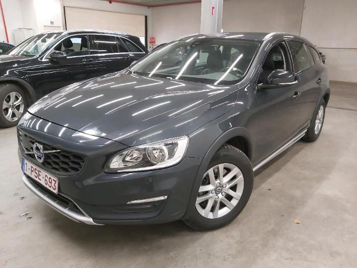 VOLVO V60 CROSS COUNTRY 2016 yv1fzarc1h1027652