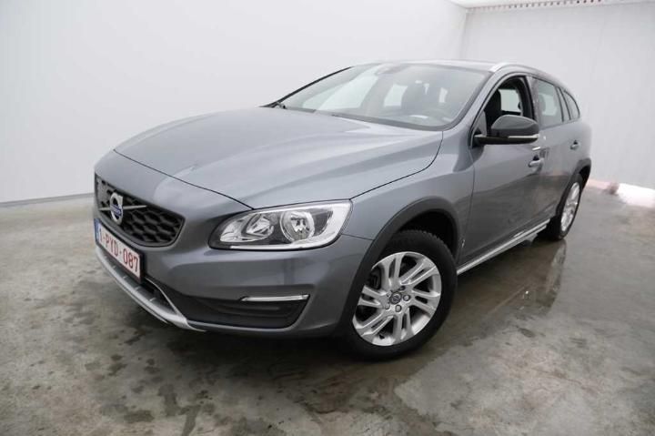 VOLVO V60 CROSS COUNTRY 2016 yv1fzarc1h1029357