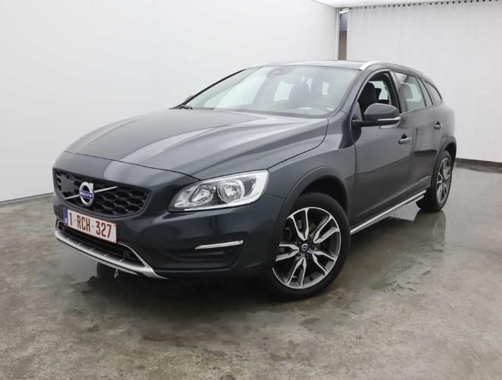 VOLVO V60 CROSS COUNTRY 2016 yv1fzarc1h1032167