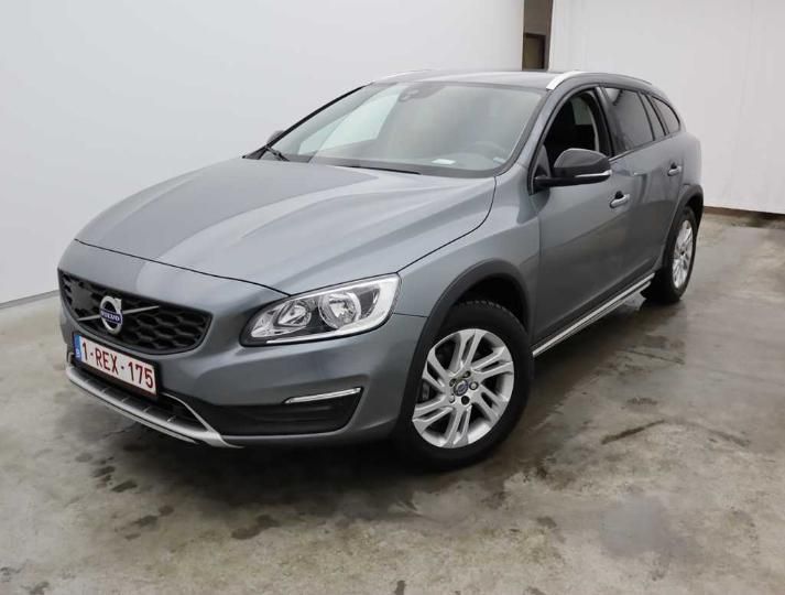 VOLVO V60 CROSS COUNTRY 2016 yv1fzarc1h1032999