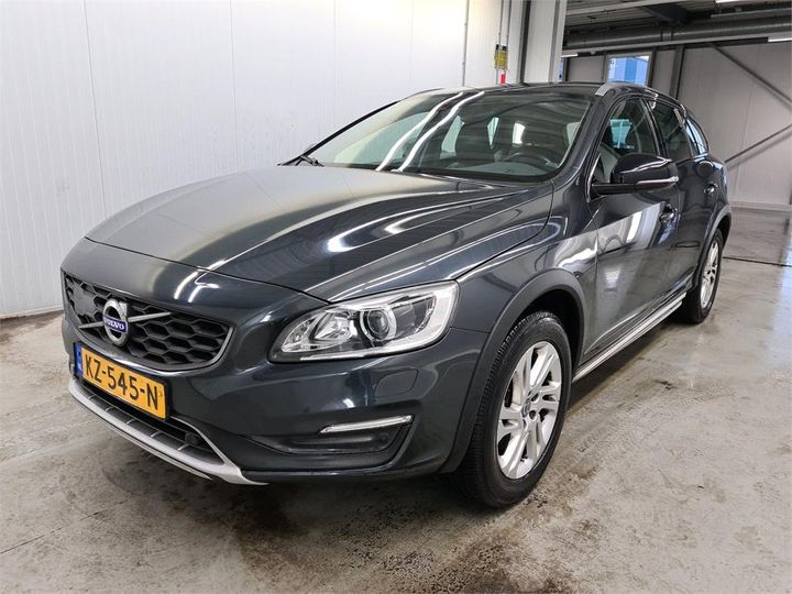 VOLVO V60 2017 yv1fzarc1h1033967