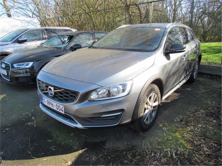 VOLVO V60 2017 yv1fzarc1h1036624