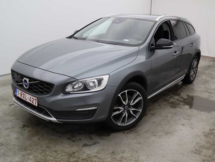 VOLVO V60 CROSS COUNTRY 2017 yv1fzarc1h1037907