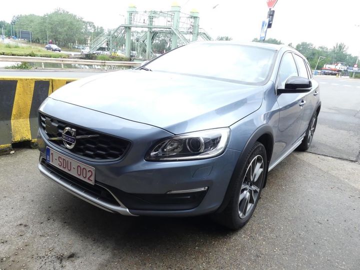 VOLVO V60 CROSS COUNT 2017 yv1fzarc1h1041459