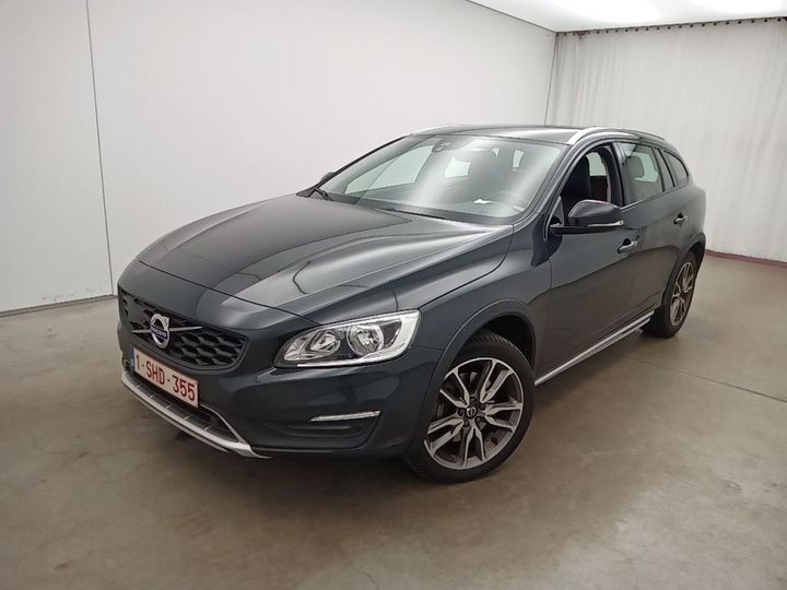 VOLVO V60 CROSS COUNTRY 2017 yv1fzarc1j2042120