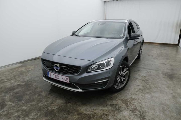 VOLVO V60 CROSS COUNTRY 2017 yv1fzarc1j2047237