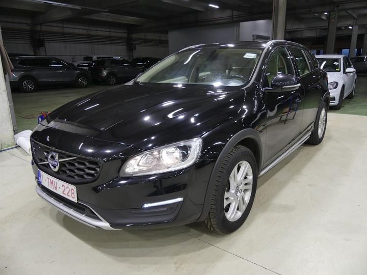 VOLVO V60 CROSS COUNT 2017 yv1fzarc1j2050184