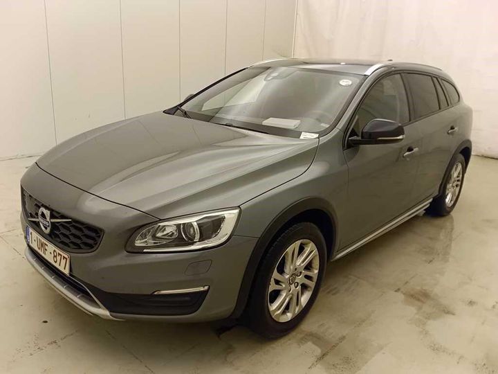 VOLVO V60 2018 yv1fzarc1j2051156