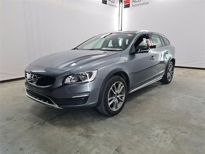 VOLVO V60 CROSS COUNTRY DIESEL 2018 yv1fzarc1j2051166