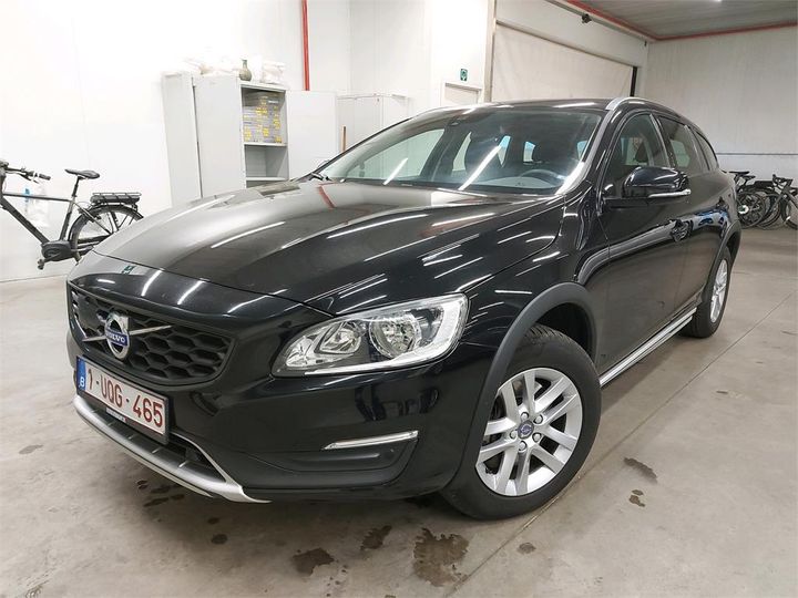 VOLVO V60 CROSS COUNTRY 2018 yv1fzarc1j2057030