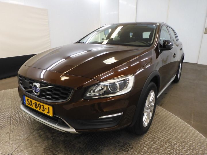 VOLVO V60 CROSS COUNTRY 2018 yv1fzarc1j2059307