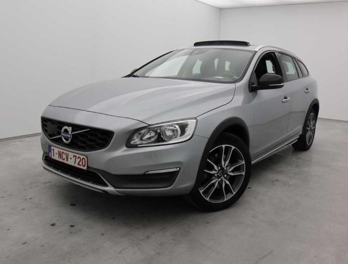 VOLVO V60 CROSS COUNTRY 2016 yv1fzarcdg1014596