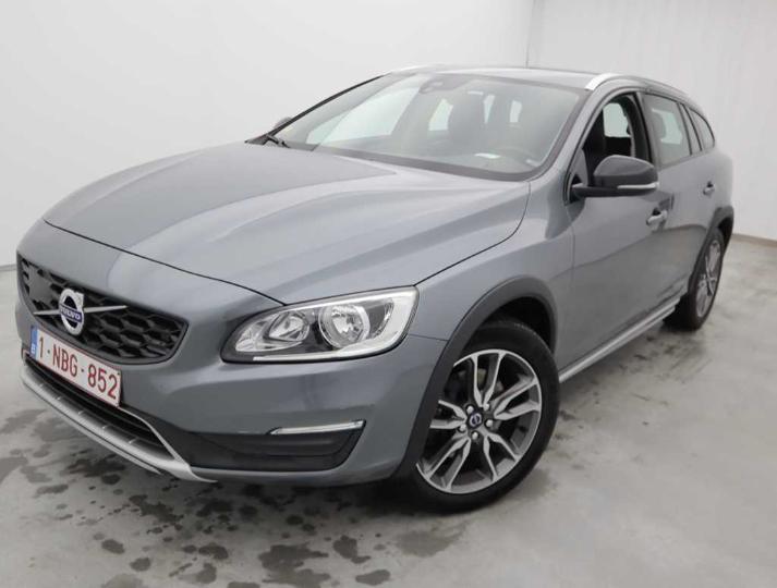 VOLVO V60 CROSS COUNTRY 2016 yv1fzarcdg1014843