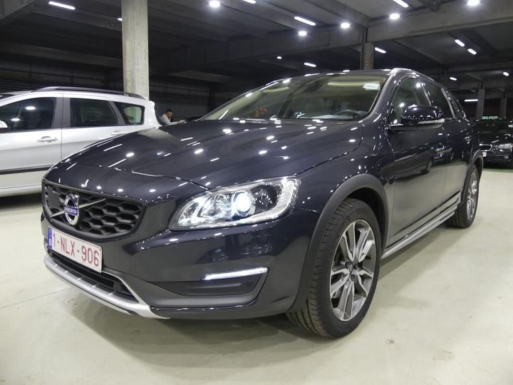 VOLVO V60 CROSS COUNT 2016 yv1fzarcdg1018045