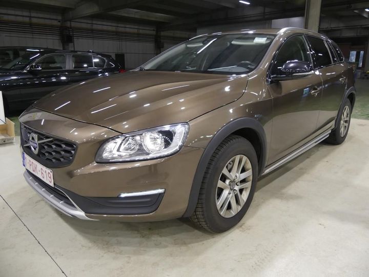 VOLVO V60 CROSS COUNT 2016 yv1fzarcdh1023900