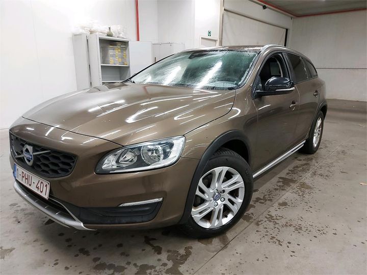 VOLVO V60 CROSS COUNTRY 2016 yv1fzarcdh1024125