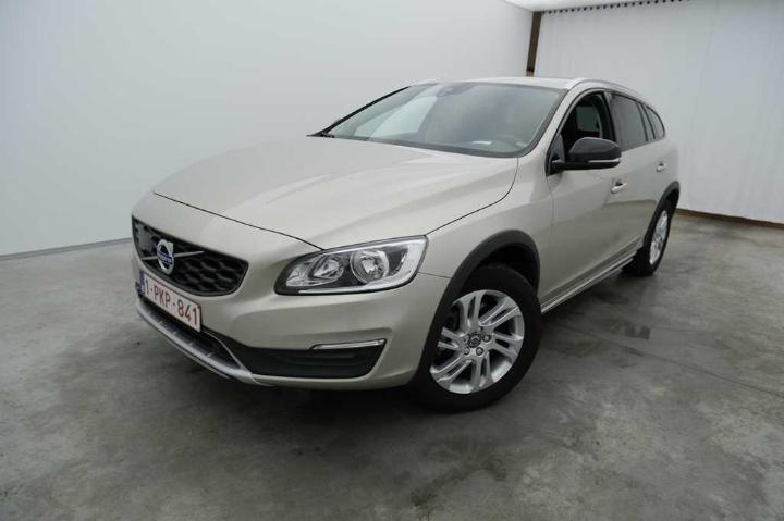 VOLVO V60 CROSS COUNTRY 2016 yv1fzarcdh1026587