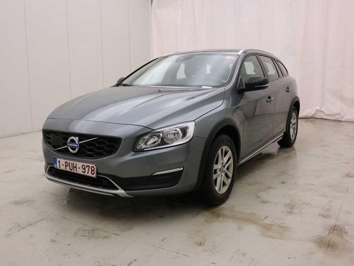 VOLVO V60 2016 yv1fzarcdh1028189