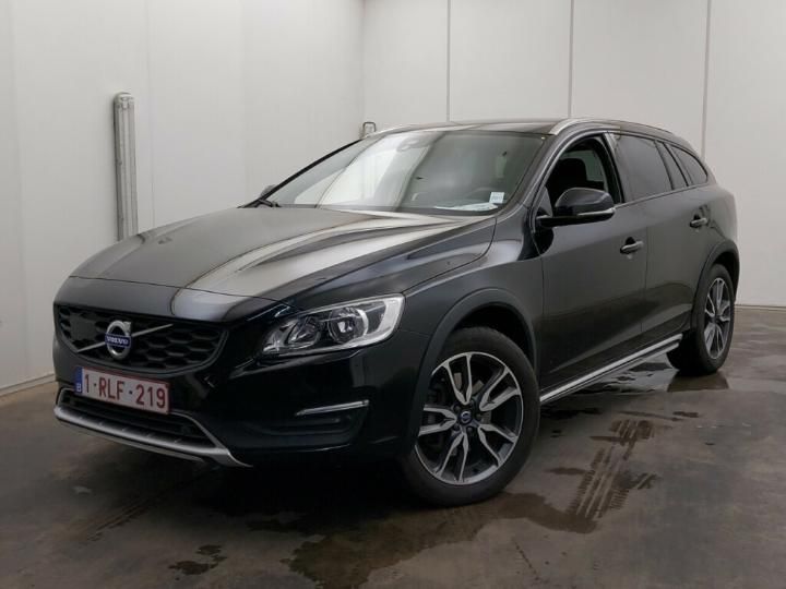 VOLVO V60 2017 yv1fzarcdh1035958