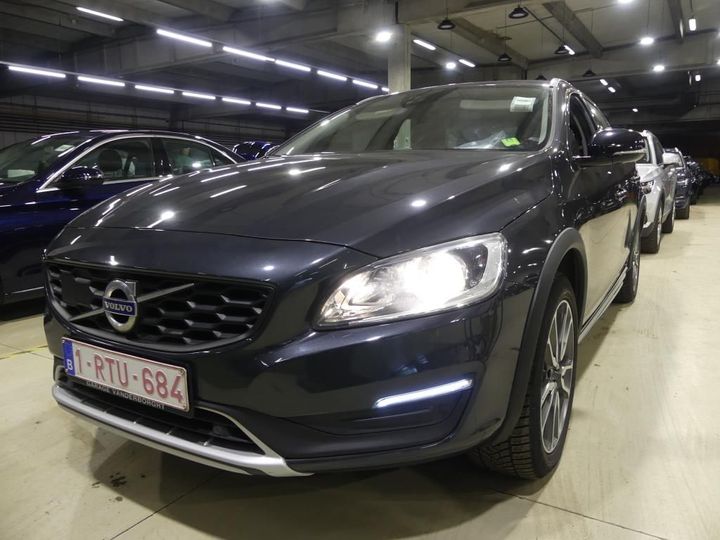 VOLVO V60 CROSS COUNT 2017 yv1fzarcdh1038438