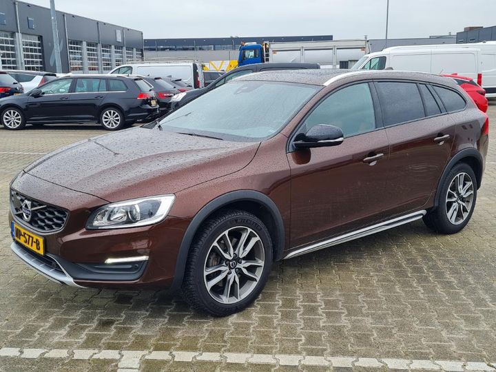 VOLVO V60 CROSS COUNTRY 2017 yv1fzarcdh1038967