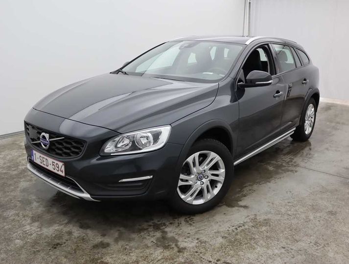 VOLVO V60 CROSS COUNTRY 2017 yv1fzarcdh1041071